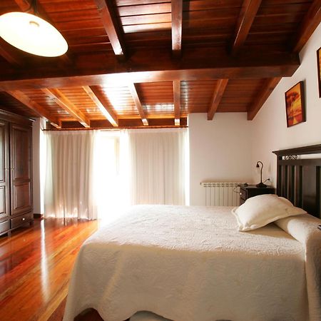 Hostel Casa Da Botica A Estrada Os Casares Pokoj fotografie