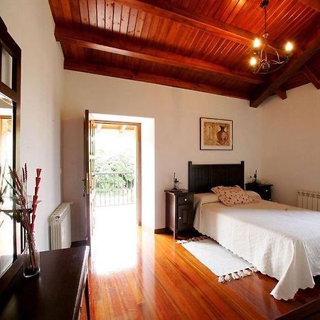 Hostel Casa Da Botica A Estrada Os Casares Pokoj fotografie